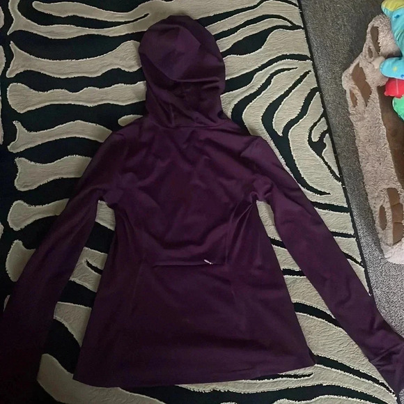 Fabletics Hoodie - Picture 3 of 4